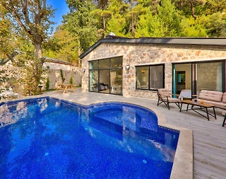 Kaş Sarıbelen'de Muhteşem Doğa İçerisinde, Özel Havuzlu, Taş Villa - 2