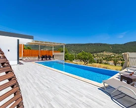 Kaş Sarıbelen'de Muhteşem Doğa Manzaralı, Özel Havuzlu, Lüks Villa - 3