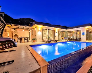 Kaş Sarıbelen'de Muhteşem Doğada, Özel Havuzlu, Sauna ve Hamamlı Villa - 2