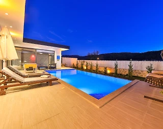 Kaş Sarıbelen'de Muhteşem Doğada, Özel Havuzlu, Sauna ve Hamamlı Villa - 3