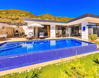 Kaş Sarıbelen'de Muhteşem Doğada, Özel Havuzlu, Sauna ve Hamamlı Villa - 2