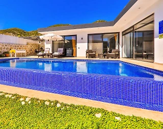 Kaş Sarıbelen'de Muhteşem Doğada, Özel Havuzlu, Sauna ve Hamamlı Villa - 4