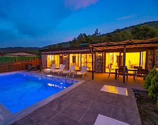 Kaş Sarıbelen'de Muhteşem Doğada, Özel Havuzlu, Taş Villa - 3