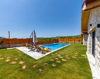 Kaş Sarıbelen'de Otantik Mimarili, Özel Havuzlu, Bahçeli Villa - 5