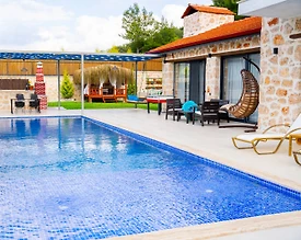 Kaş Sarıbelen'de Otantik Tasarımlı, Özel Havuzlu, 4 Kişilik Villa - 2