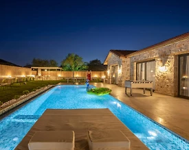 Kaş Sarıbelen'de Otantik Tasarımlı, Özel Havuzlu, Olanaklı Villa - 3