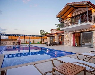 Kaş Sarıbelen'de Otantik Tasarımlı, Özel Havuzlu, 4 Kişilik Villa - 2