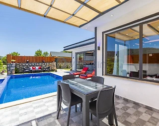 Kaş Sarıbelen'de Sakin Konumda, Özel Havuzlu, Balayı Villası - 3