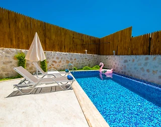 Kaş Sarıbelen'de Sakin Konumda, Özel Havuzlu, Jakuzili Villa - 5