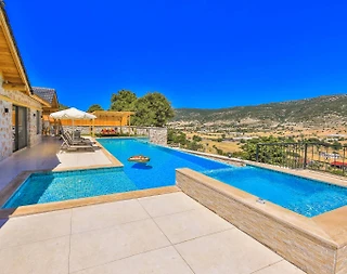 Kaş Sarıbelen'de Sakin Konumda, Özel Havuzlu, Taş Villa - 2