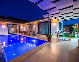 Kaş Sarıbelen'de Sesiz Konumda, Jakuzili, Modern Tasarımlı Villa - 2