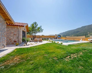 Kaş Sarıbelen'de Sessiz Konumda, Özel Havuzlu, Taş Villa - 5