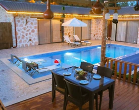 Kaş Sarıbelen'de Taş Mimarili, Özel Havuzlu, Jakuzili Villa - 2