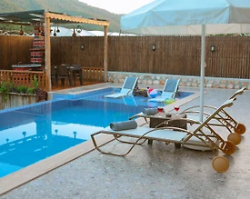 Kaş Sarıbelen'de Taş Mimarili, Özel Havuzlu, Jakuzili Villa - 3