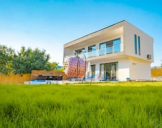 Kaş Sarıbelen'de Yemyeşil Bahçe İçerisinde, Özel Havuzlu, 2+1 Villa - 2