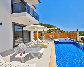 Kaş Belenli'de Panoramik Deniz Manzaralı, Özel Havuzlu, Lüks Villa - 3