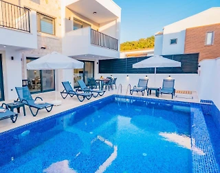 Kaş Andifli'de Doğa İle İç İçe, Özel Havuzlu, 6 Kişilik, Lüks Villa - 3