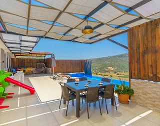 Kaş Ulugöl'de Doğa İçerisinde, Özel Havuzlu ve Jakuzili, Kiralık Villa - 2