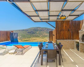 Kaş Ulugöl'de Doğa İçerisinde, Özel Havuzlu ve Jakuzili, Kiralık Villa - 3