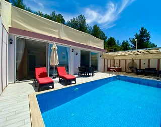 Kaş Üzümlü'de Balayı Çiftlerine Uygun, Özel Havuzlu, 1+1 Villa - 4