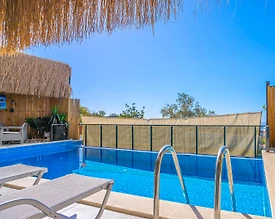 Kaş Üzümlü'de Balayı Çiftlerine Uygun, Özel Havuzlu, Jakuzili Villa - 2