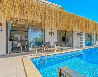 Kaş Üzümlü'de Balayı Çiftlerine Uygun, Özel Havuzlu, Jakuzili Villa - 3