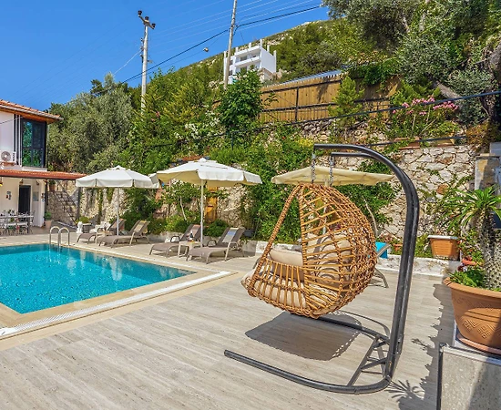 Kaş Üzümlü'de Benzersiz Doğada, Isıtmalı Özel Havuzlu, Lüks Villa - 1