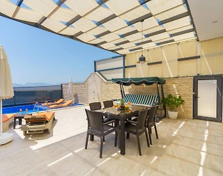 Kaş Üzümlü'de Çekirdek Ailelere Uygun, Özel Havuzlu, Eşsiz Villa - 5