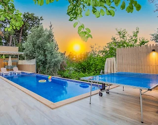 Kaş Üzümlü'de Çekirdek Ailelere Uygun, Özel Havuzlu, Jakuzili Villa - 5
