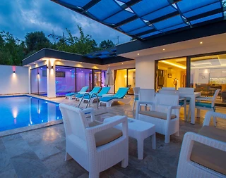 Kaş Üzümlü'de Çekirdek Ailelere Uygun, Özel Havuzlu, Tatil Villası - 3