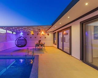 Kaş Üzümlü'de Çocuk Oyun Alanlı, Özel Havuzlu, Jakuzili Villa - 3