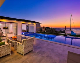 Kaş Üzümlü'de Doğa İçerisinde, Özel Havuzlu, Balayı Villası - 3