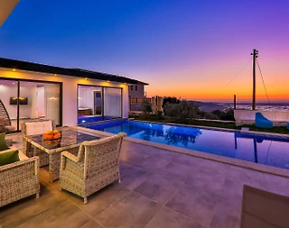 Kaş Üzümlü'de Doğa İçerisinde, Özel Havuzlu, Balayı Villası - 3