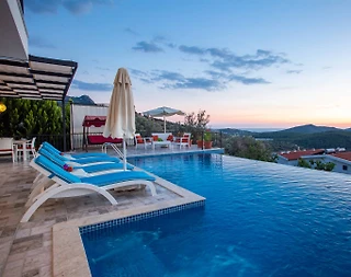 Kaş Üzümlü'de Doğa İçerisinde, Özel Havuzlu, Jakuzili, Modern Villa - 4