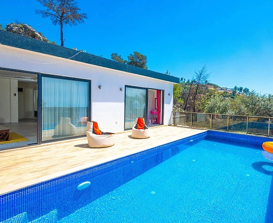 Kaş Üzümlü'de Doğa İçerisinde, Özel Havuzlu, Yazlık Villa - 1