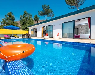 Kaş Üzümlü'de Doğa İçerisinde, Özel Havuzlu, Yazlık Villa - 2