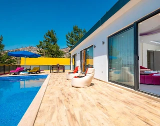 Kaş Üzümlü'de Doğa İçerisinde, Özel Havuzlu, Yazlık Villa - 4