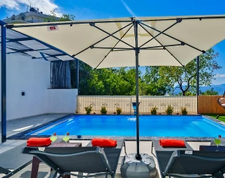 Kaş Üzümlü'de Doğa İle İç İçe, Özel Havuzlu, 5 Kişilik Villa - 4