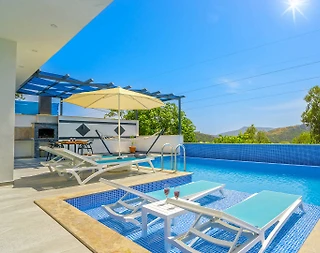 Kaş Üzümlü'de Doğa İle İç İçe, Özel Havuzlu, Balayı Villası - 5