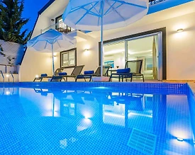 Kaş Üzümlü'de Doğa Manzaralı, Özel Havuzlu, 2+1 Villa - 2