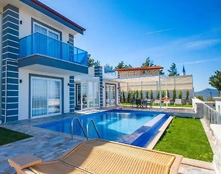 Kaş Üzümlü'de Doğa Manzaralı, Özel Havuzlu, 3+1 Villa - 1