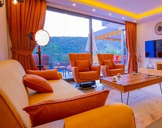 Kaş Üzümlü'de Doğa Manzaralı, Özel Havuzlu, Jakuzili Villa - 4