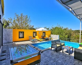Kaş Üzümlü'de Doğa Manzaralı, Özel Havuzlu,  Muhafazakar Villa - 3