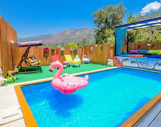 Kaş Üzümlü'de Doğayla İç İçe, Özel Havuzlu, Jakuzili Villa - 4
