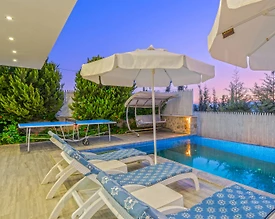 Kaş Üzümlü'de Enfes Doğada, Özel Havuzlu, Ferah Villa - 3