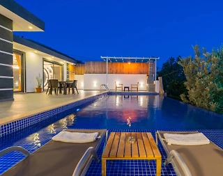 Kaş Üzümlü'de Harika Doğa Manzaralı, Özel Havuzlu, Jakuzili Villa - 3