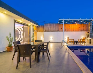 Kaş Üzümlü'de Harika Doğa Manzaralı, Özel Havuzlu, Jakuzili Villa - 5