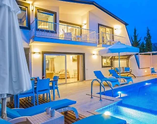 Kaş Üzümlü'de Harika Doğa Manzaralı, Özel Havuzlu, Şık Villa - 1
