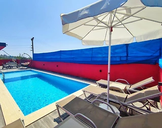 Kaş Üzümlü'de Minimalist Tasarımlı, Özel Havuzlu, Kiralık Villa - 4