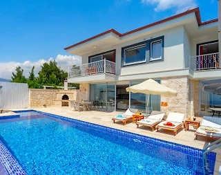 Kaş Üzümlü'de Muhteşem Deniz Manzaralı, Sonsuzluk Havuzlu, Şık Villa - 5